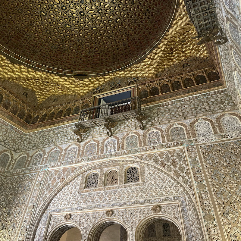 Alhambra palace interior